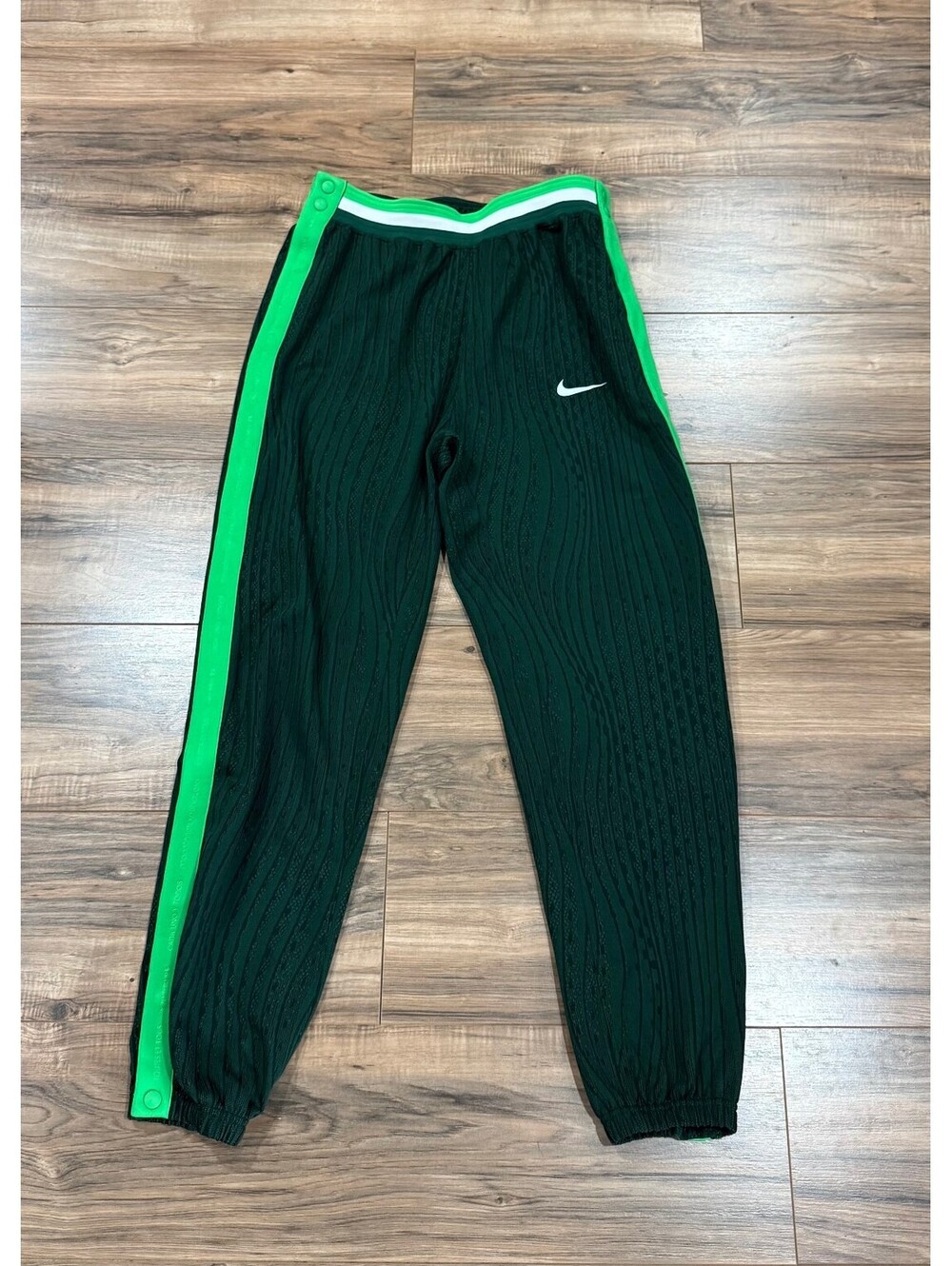 Unreleased Nike Devin Booker Tearaway Basketball Track Snap Pants Men’s Sample